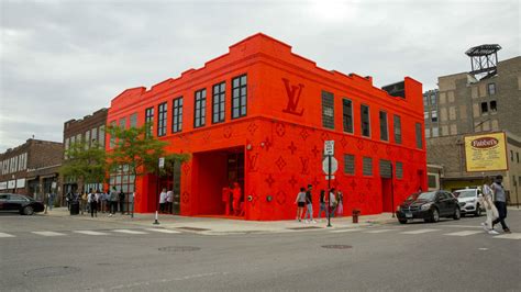 1100 w randolph st chicago il louis vuitton|Step inside Louis Vuitton’s bright orange pop.